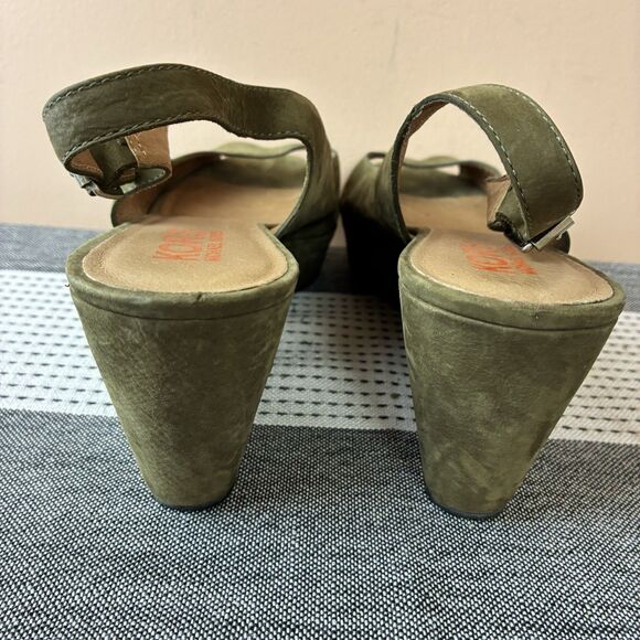 KORS Michael Kors Women’s peep-toe platform sandals Green Suede Size 10M - Picture 4 of 7
